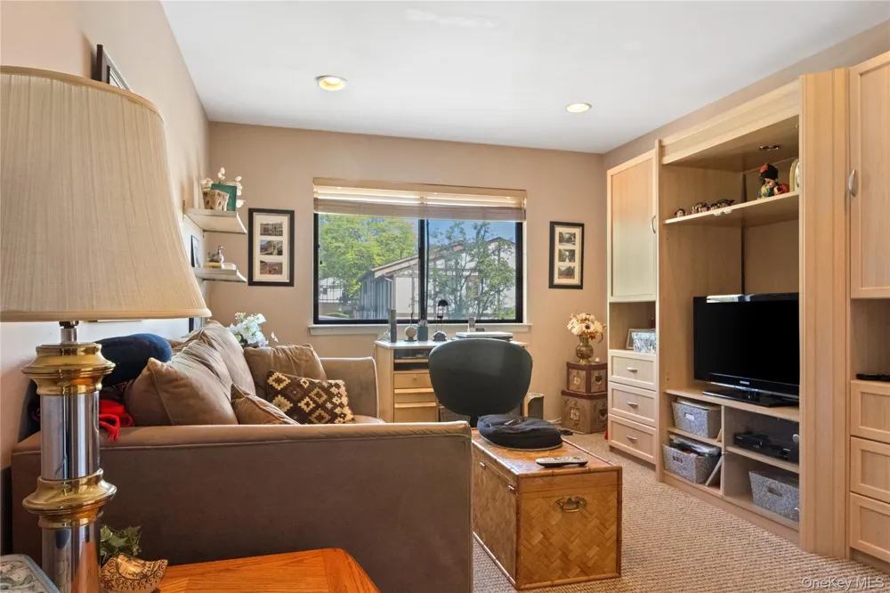 292 Richard Court #292 Pomona, NY 10970