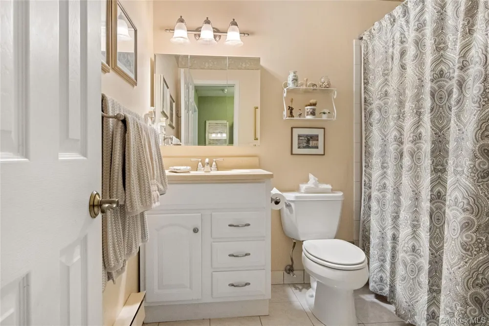 292 Richard Court #292 Pomona, NY 10970