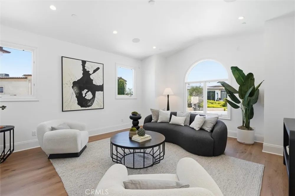 32042 Isthmus View Rancho Palos Verdes, CA 90275
