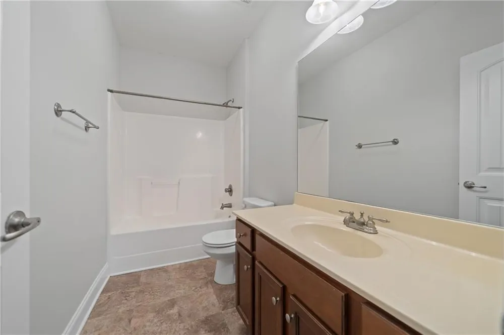 157 Oakwood Drive NW Milledgeville, GA 31061