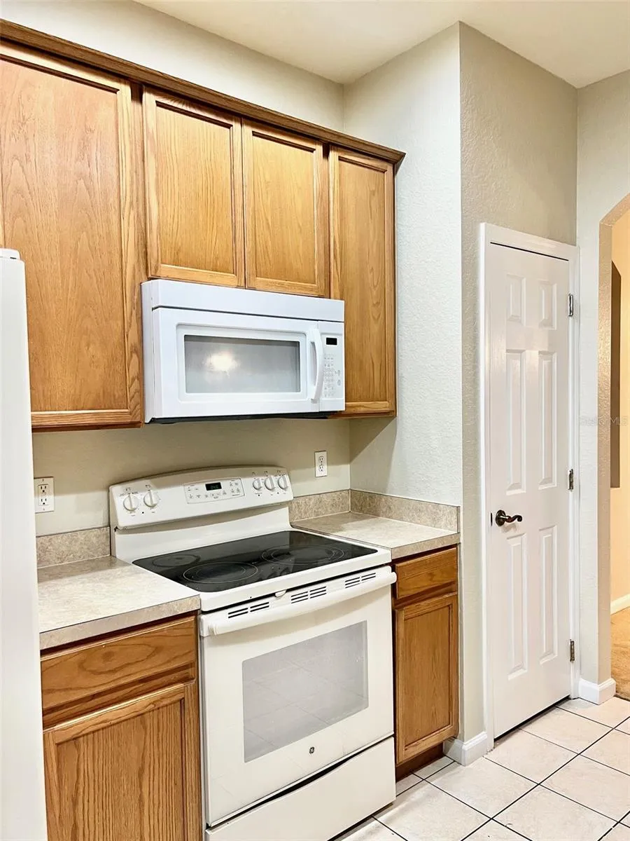 3000 LAUREL PARK LANE #101 Kissimmee, FL 34741