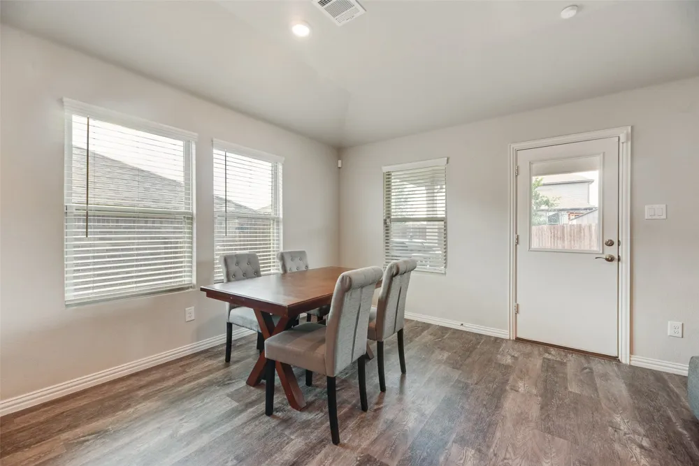 2532 Ponca Drive Fort Worth, TX 76179