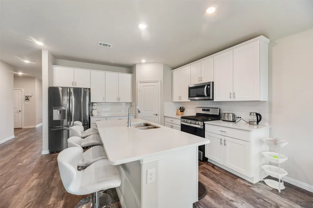 2532 Ponca Drive Fort Worth, TX 76179