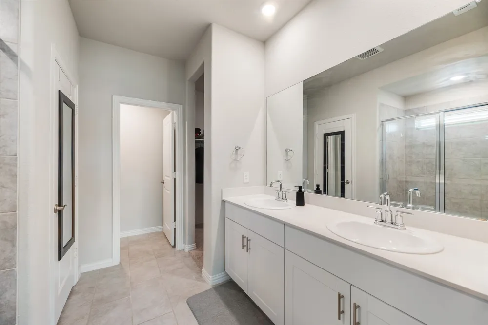 2532 Ponca Drive Fort Worth, TX 76179