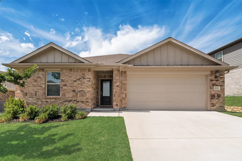 2532 Ponca Drive Fort Worth, TX 76179