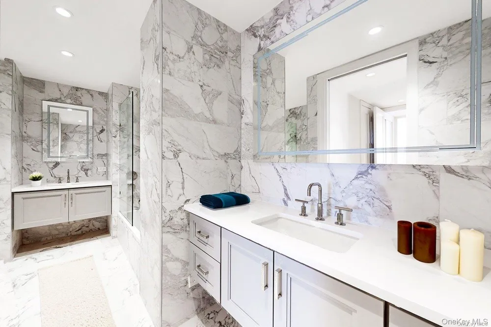641 5th Avenue #29D New York (Manhattan), NY 10022