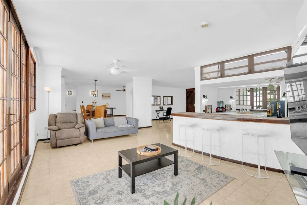 R88 CALLE 7 Carolina, PR 00979