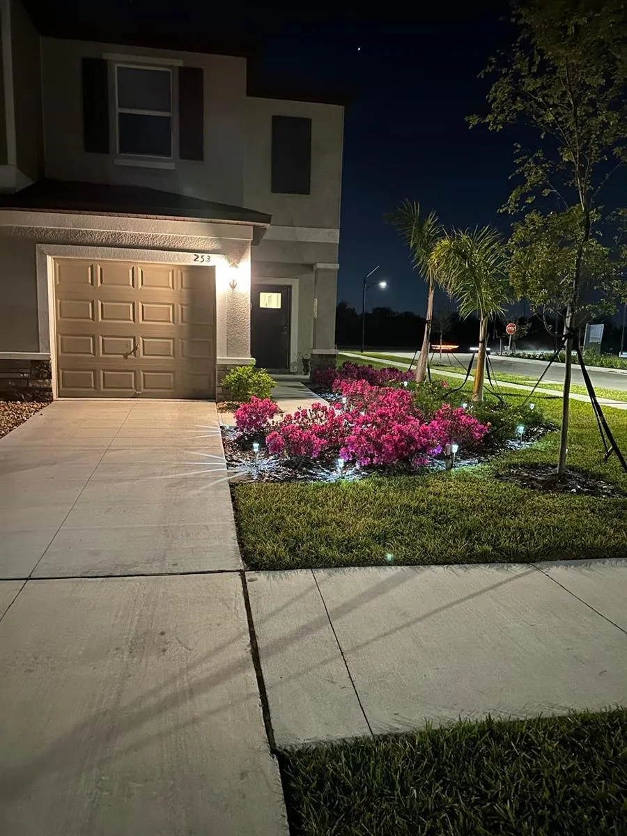 253 TULIP BANDED WAY Ruskin, FL 33570