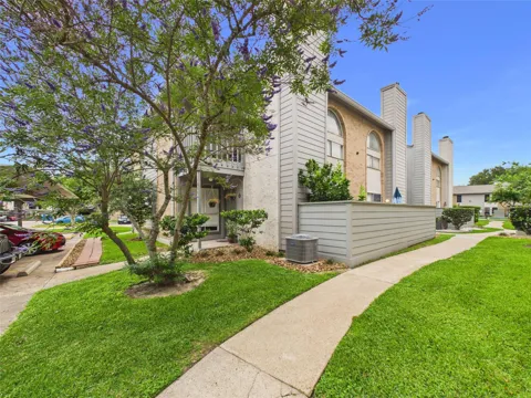 260 El Dorado Boulevard #1807