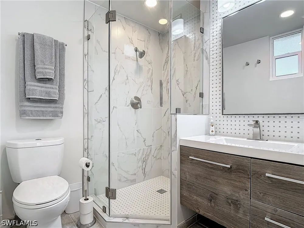 SE 5th Avenue #108 Cape Coral, FL 33904