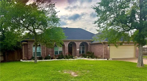 4414 Woodland Ridge Drive