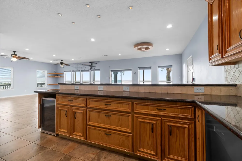 427 2nd Street San Leon, TX 77539