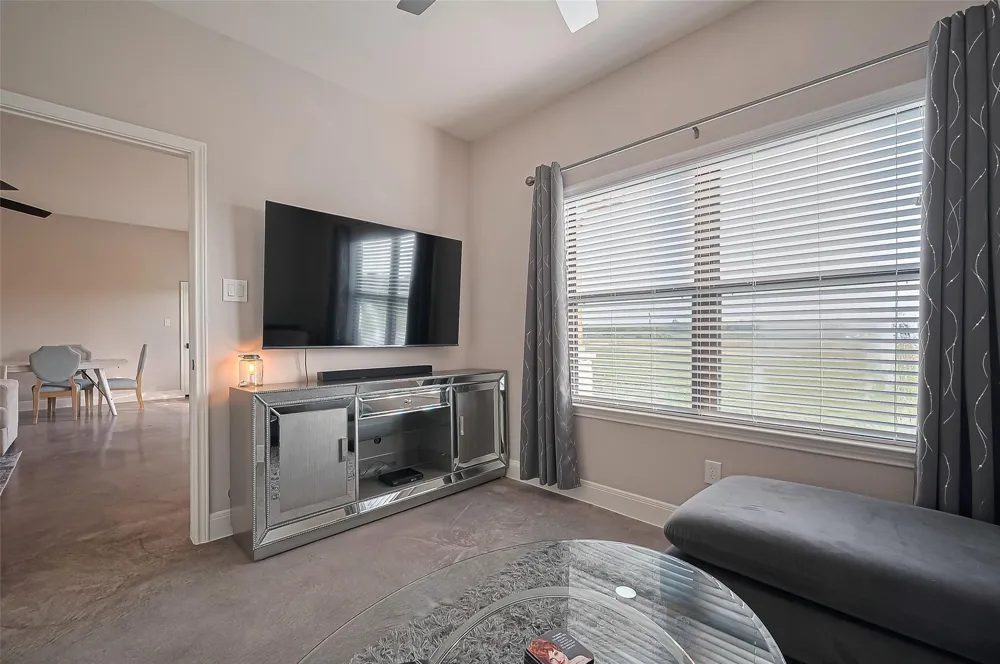 16702 Dipple Road Guy, TX 77444