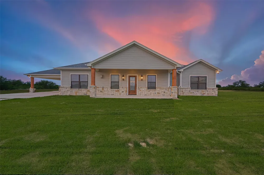 16702 Dipple Road Guy, TX 77444