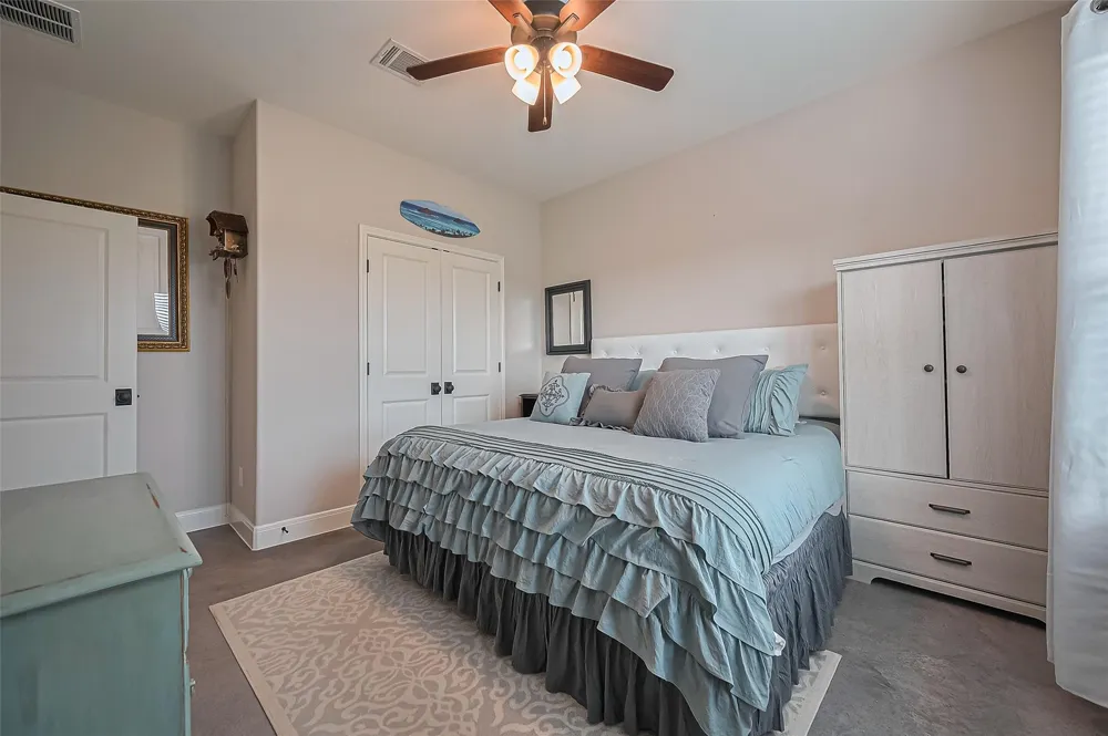 16702 Dipple Road Guy, TX 77444