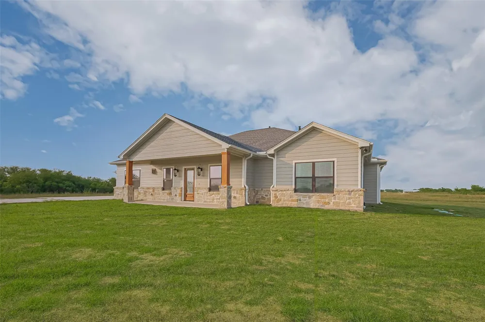 16702 Dipple Road Guy, TX 77444