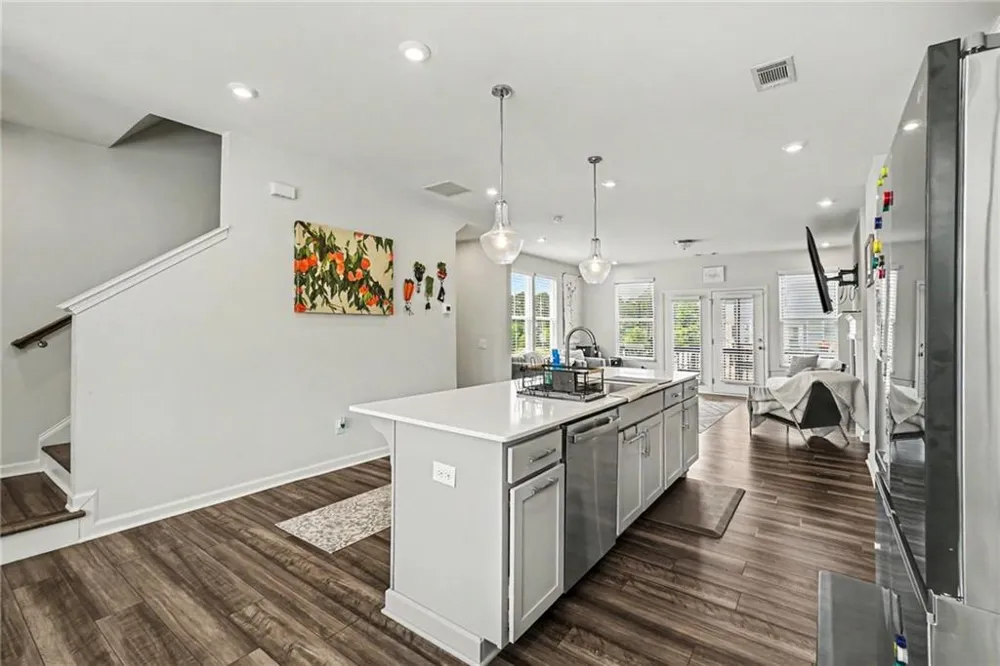 1000 Taylor Court Acworth, GA 30102