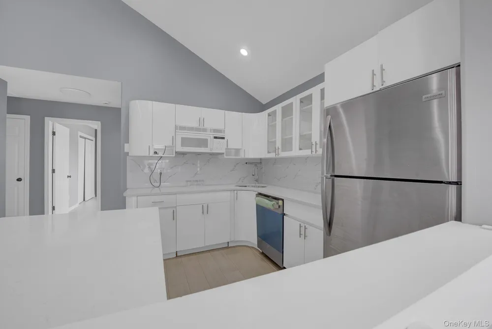 587 Miller Avenue Freeport, NY 11520