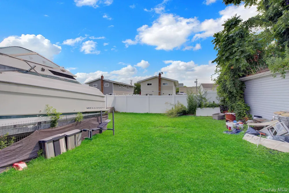 587 Miller Avenue Freeport, NY 11520