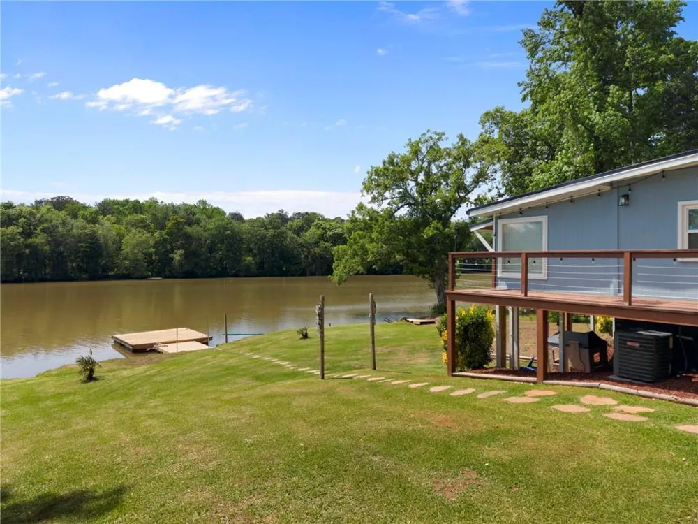 100 S River Bend Jackson, GA 30233