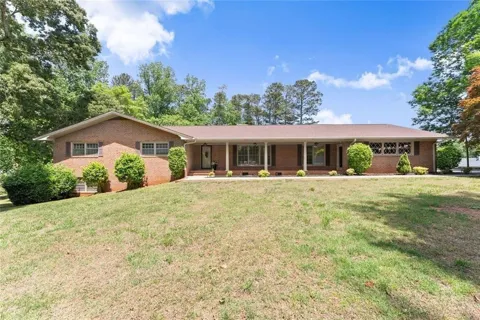 4118 Mountain View Road