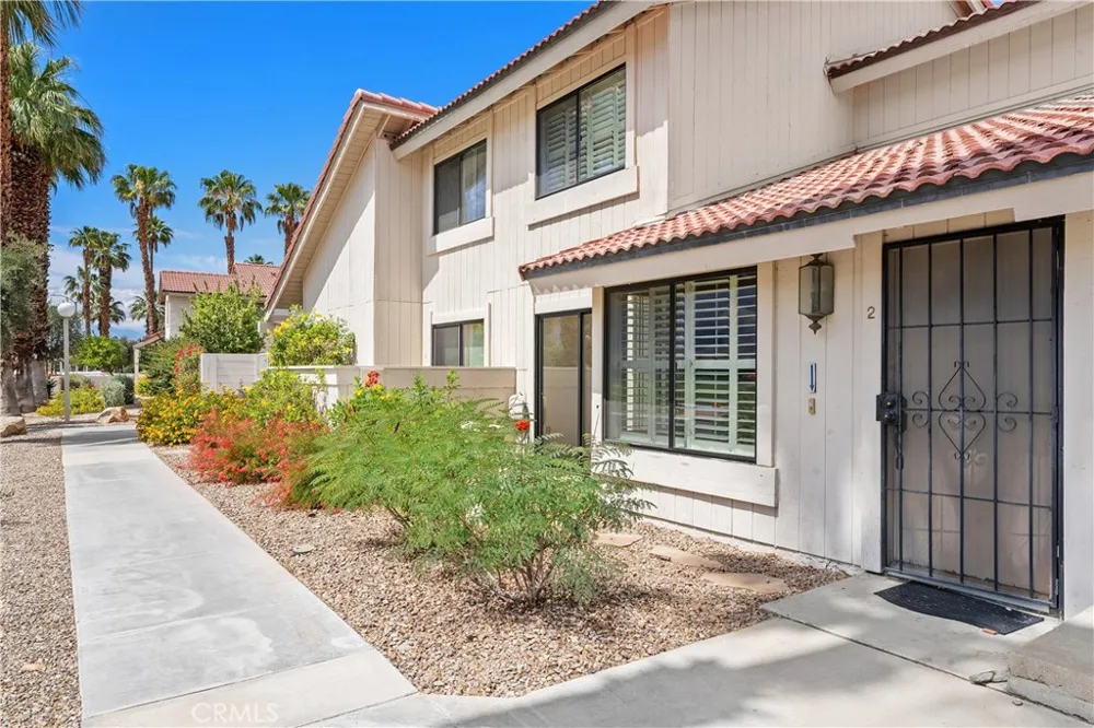 2010 Lawrence Crossley Palm Springs, CA 92264