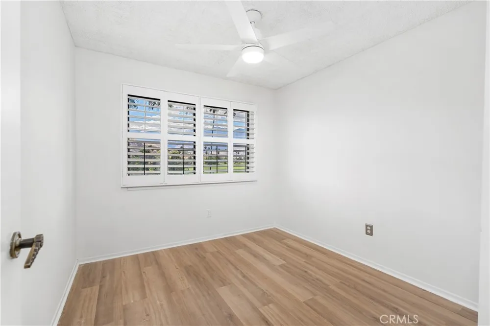 2010 Lawrence Crossley Palm Springs, CA 92264