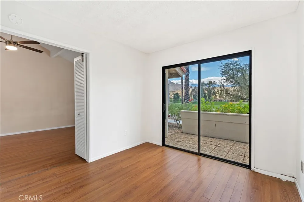 2010 Lawrence Crossley Palm Springs, CA 92264