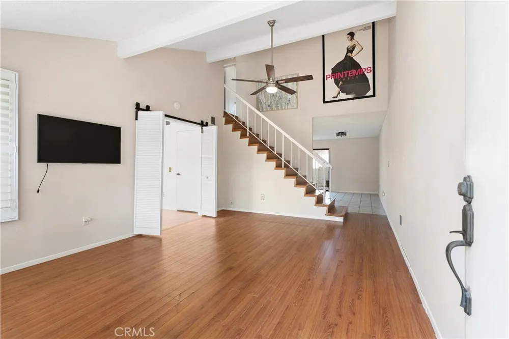 2010 Lawrence Crossley Palm Springs, CA 92264