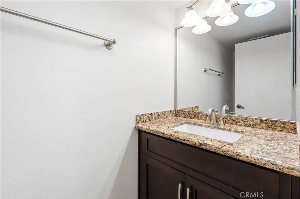 2010 Lawrence Crossley Palm Springs, CA 92264