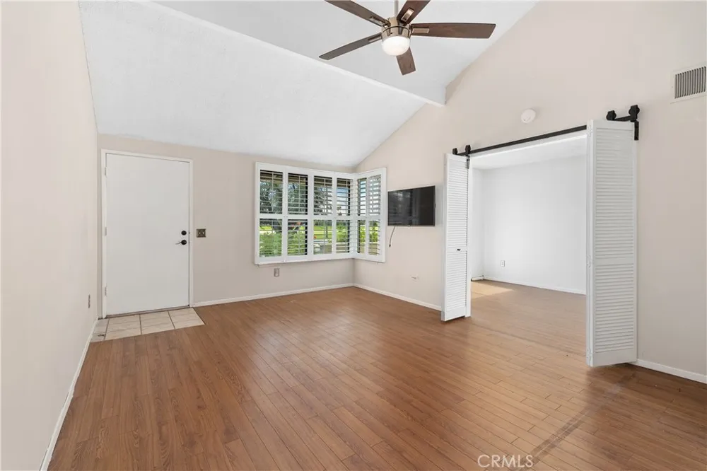 2010 Lawrence Crossley Palm Springs, CA 92264