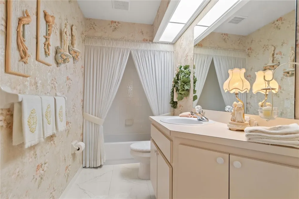 12001 GRANADA PLACE Weeki Wachee, FL 34614