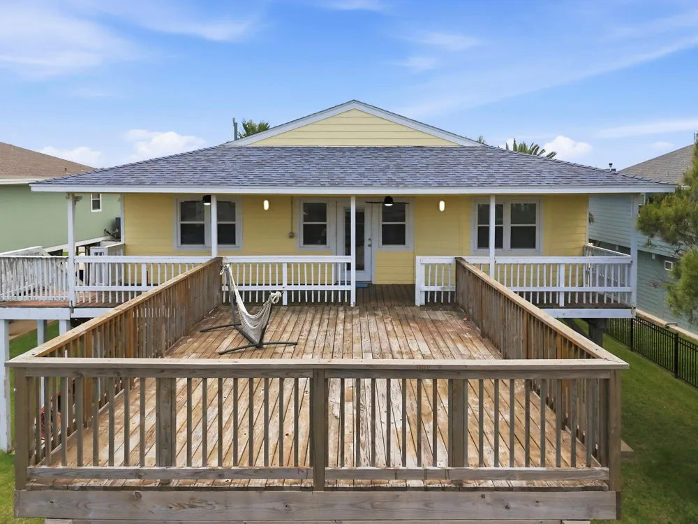 119 Sand Shoals Road Freeport, TX 77541