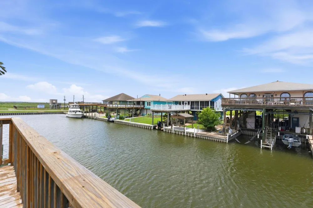 119 Sand Shoals Road Freeport, TX 77541