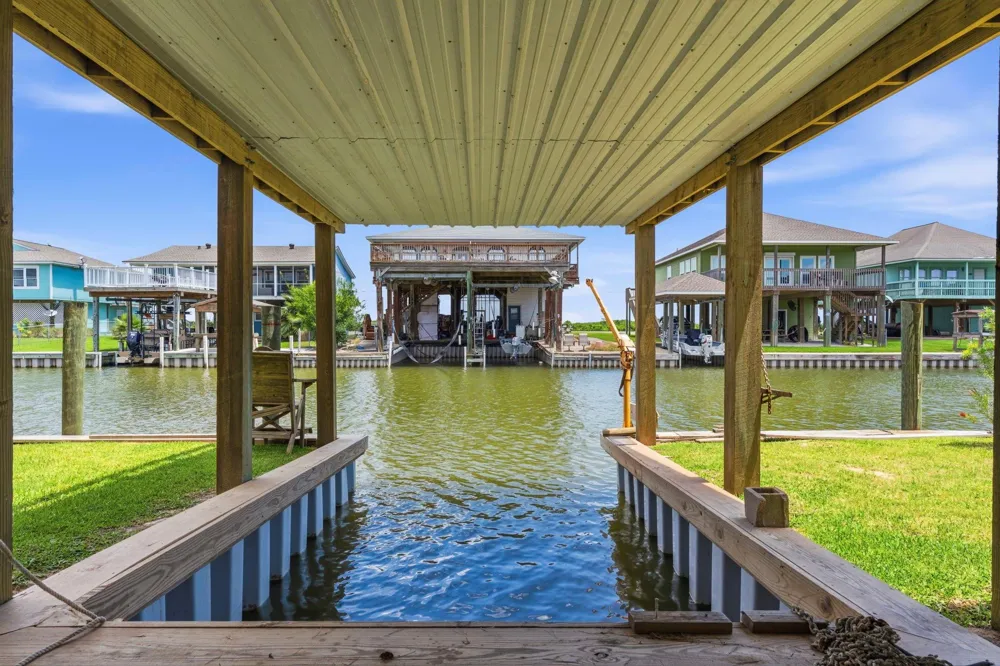 119 Sand Shoals Road Freeport, TX 77541