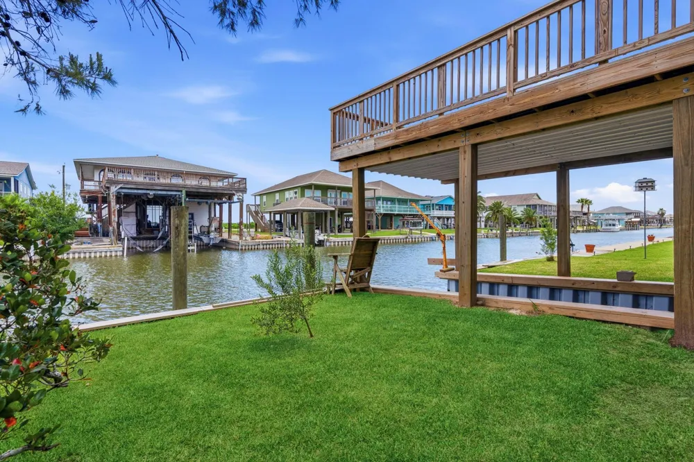 119 Sand Shoals Road Freeport, TX 77541