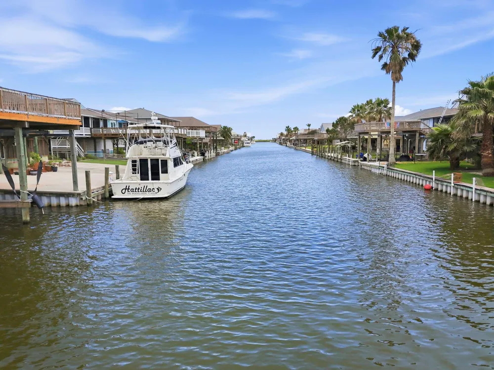 119 Sand Shoals Road Freeport, TX 77541