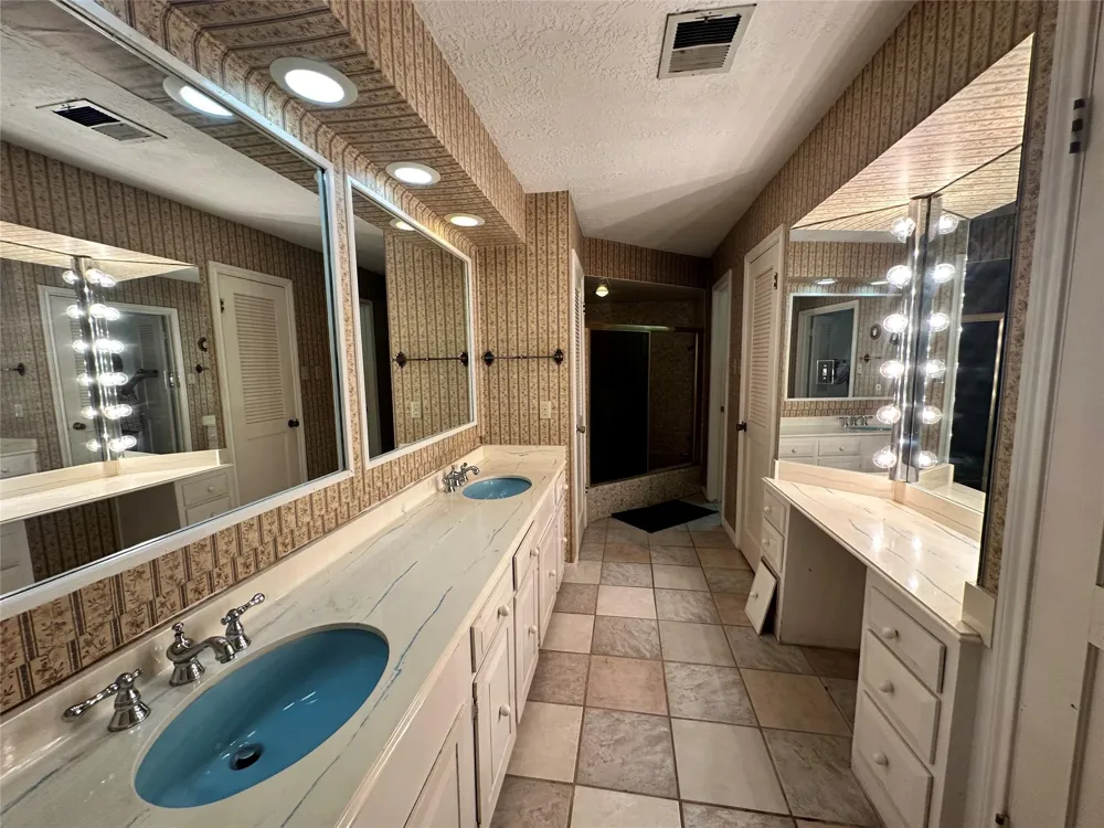 14120 Hwy 105 E Conroe, TX 77306