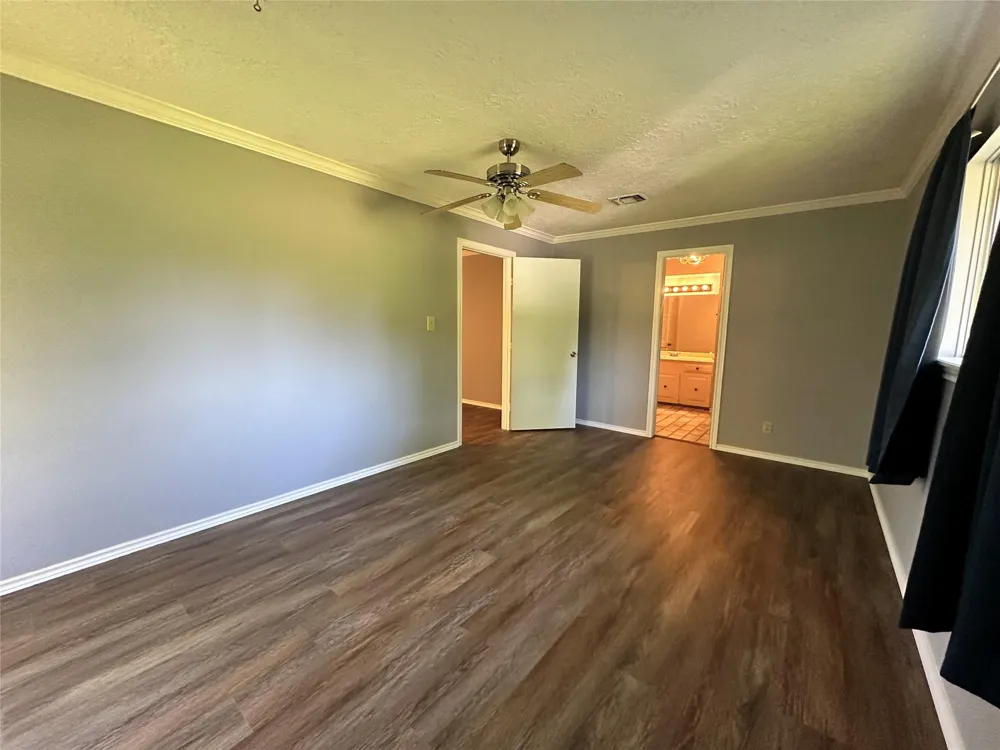 14120 Hwy 105 E Conroe, TX 77306