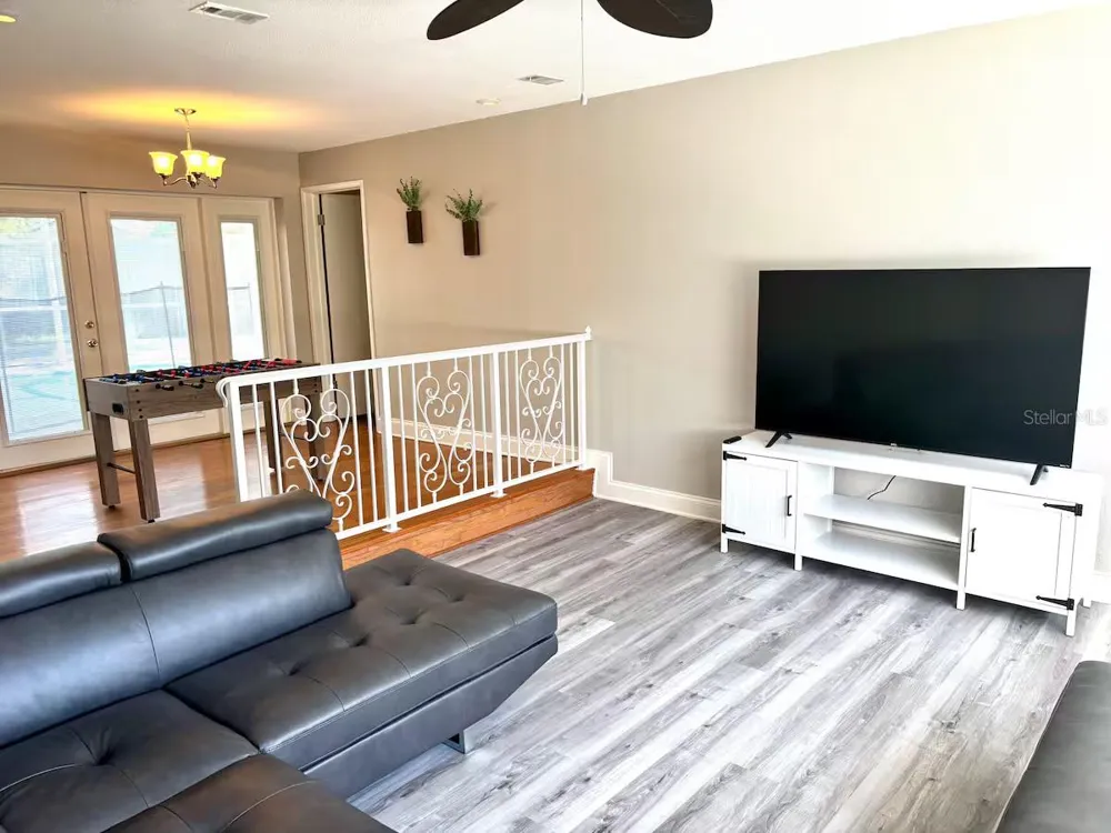 1201 KAPOK KOVE CIRCLE Clearwater, FL 33759