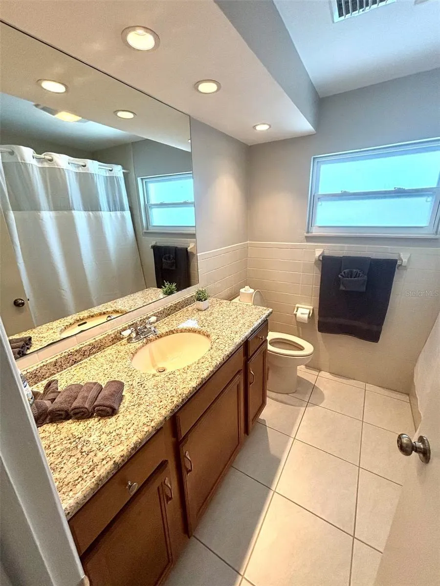 1201 KAPOK KOVE CIRCLE Clearwater, FL 33759