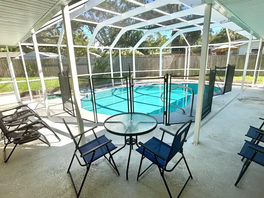 1201 KAPOK KOVE CIRCLE Clearwater, FL 33759