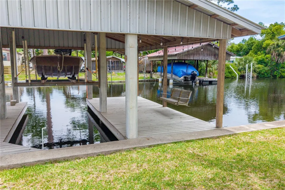 75 NE 236TH STREET Suwannee, FL 32692