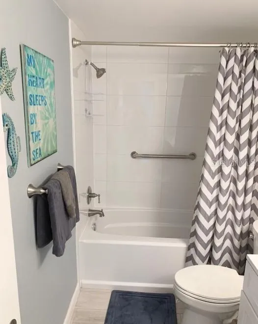 9825 HARRELL AVENUE #404 Treasure Island, FL 33706