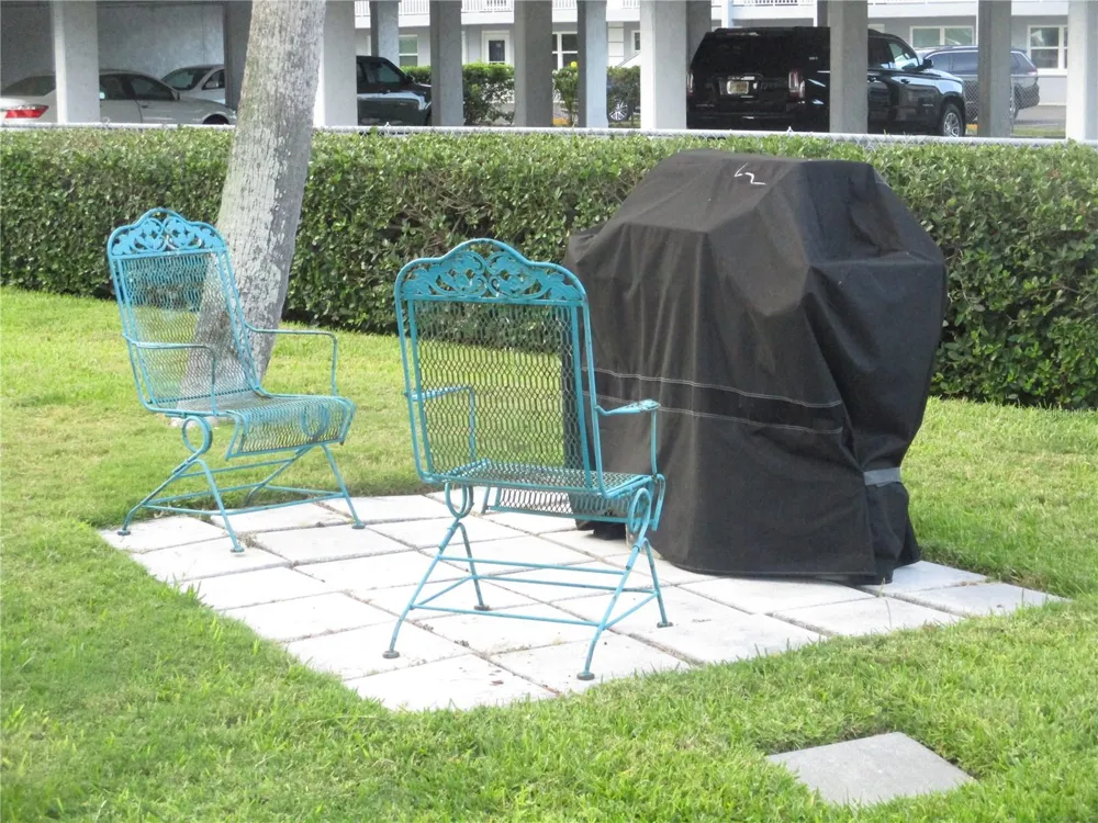 9825 HARRELL AVENUE #404 Treasure Island, FL 33706