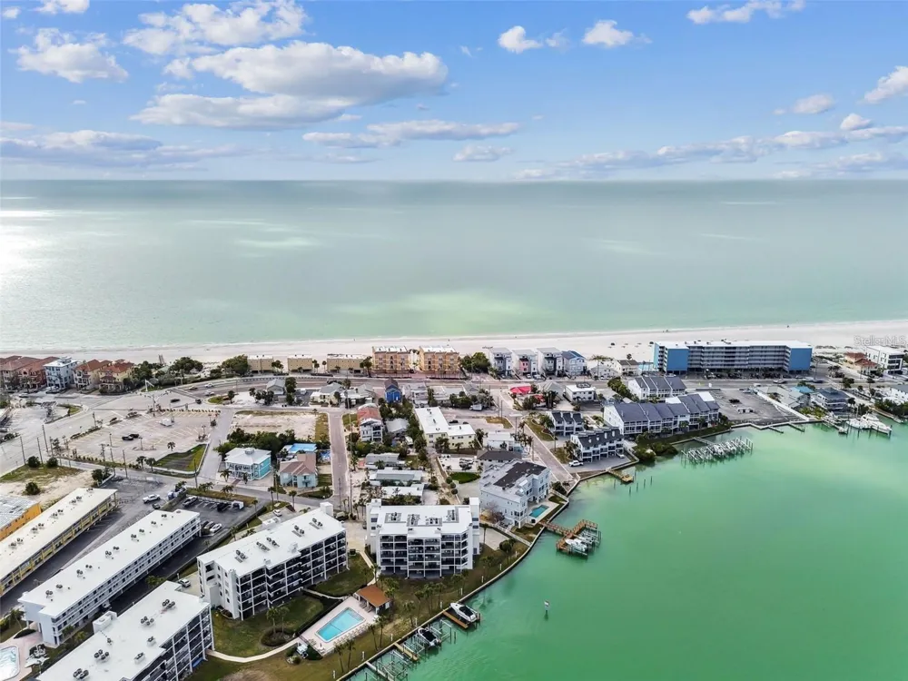 9825 HARRELL AVENUE #404 Treasure Island, FL 33706