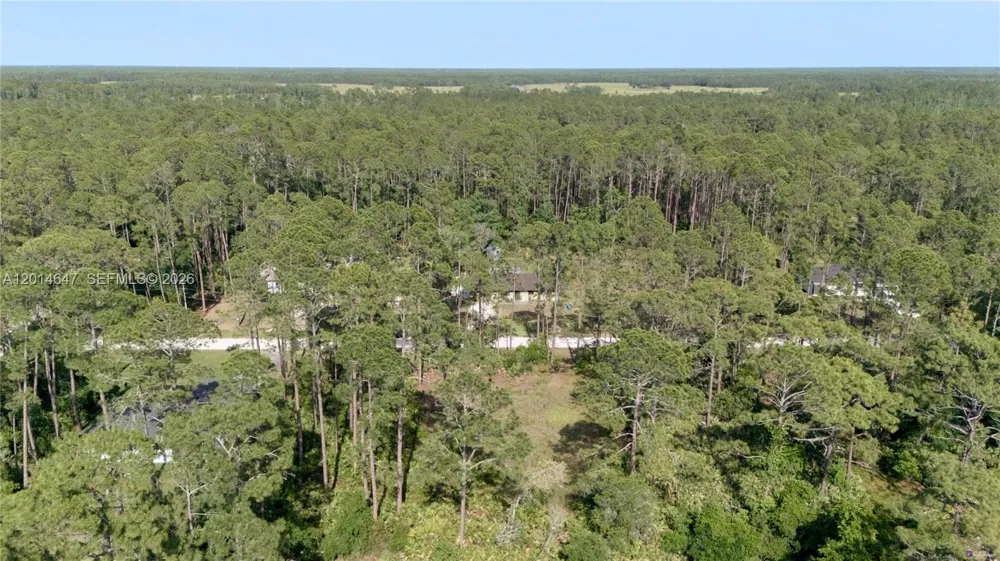 2124 East Pkwy Deland, FL 32724