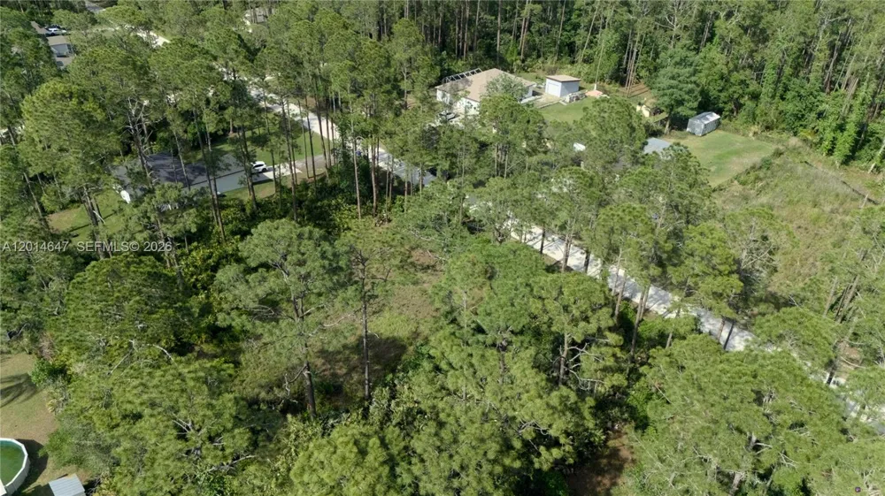 2124 East Pkwy Deland, FL 32724