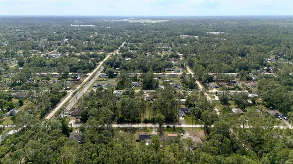 2124 East Pkwy Deland, FL 32724