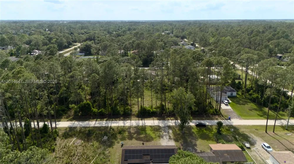2124 East Pkwy Deland, FL 32724